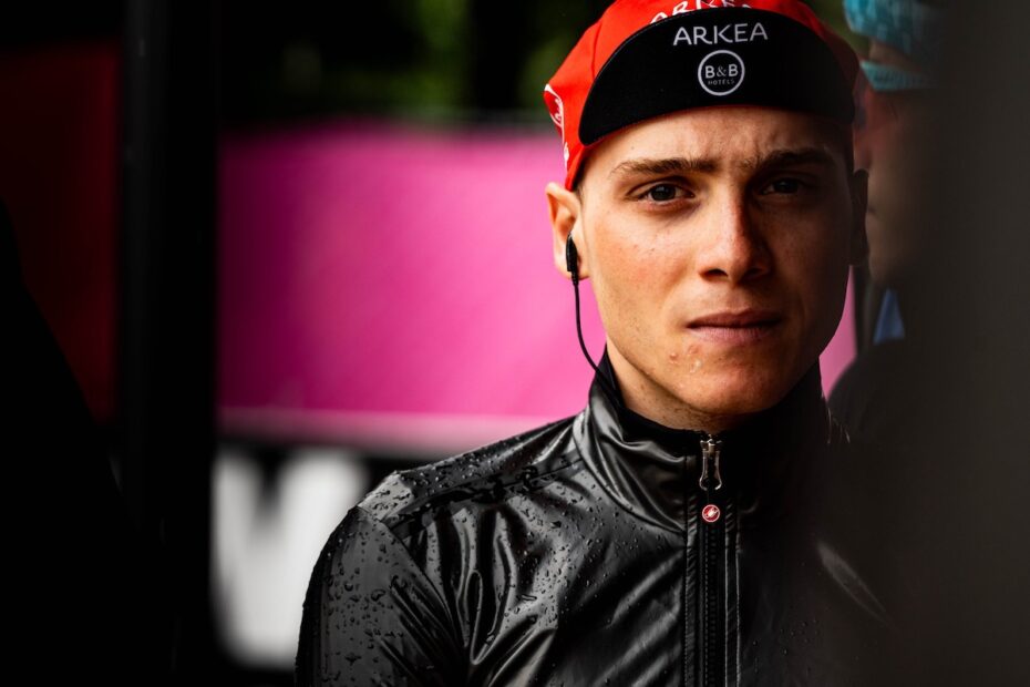 isaac del toro giro de italia 2025